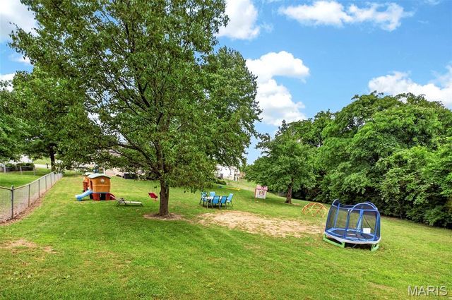 324 Lyons Drive, Troy, MO 63379