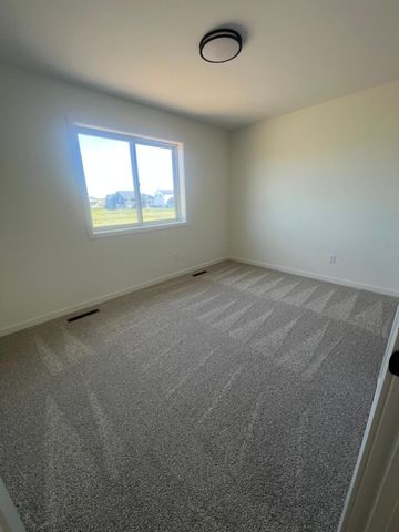 2110 Douglas Trail Drive SE, Pine Island, MN 55963