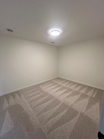2110 Douglas Trail Drive SE, Pine Island, MN 55963