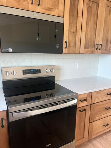 2110 Douglas Trail Drive SE, Pine Island, MN 55963