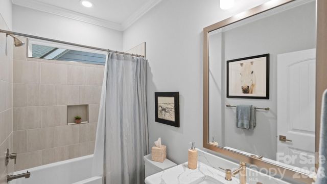5635 Caneel Lane, Denver, NC 28037