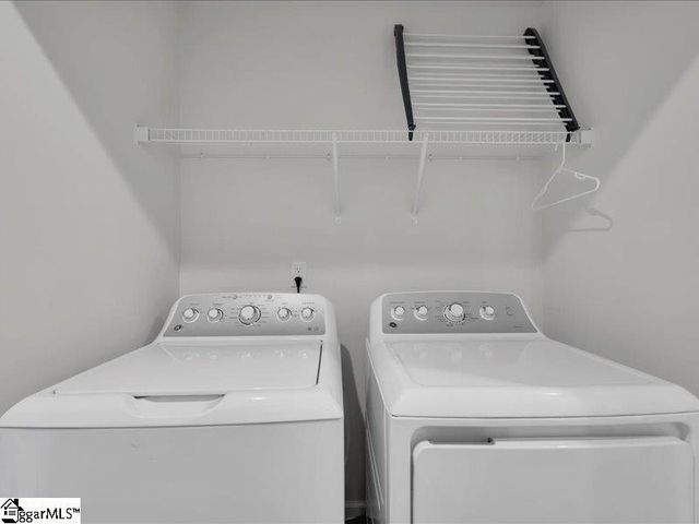 145 Fernside Court, Greenville, SC 29617