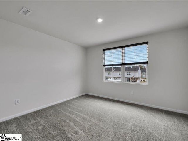 145 Fernside Court, Greenville, SC 29617