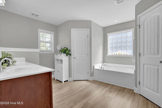 161 Preswick Drive, Rocky Point, NC 28457