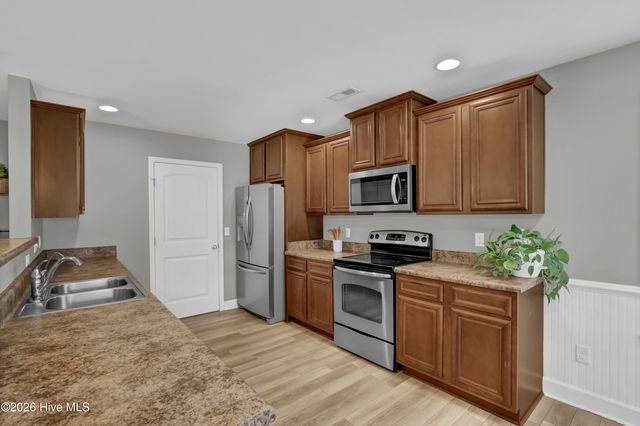 161 Preswick Drive, Rocky Point, NC 28457
