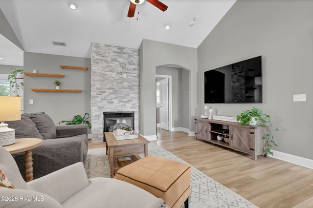 161 Preswick Drive, Rocky Point, NC 28457
