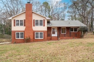 4578 CRAGHILL Circle, Stone Mountain, GA 30083