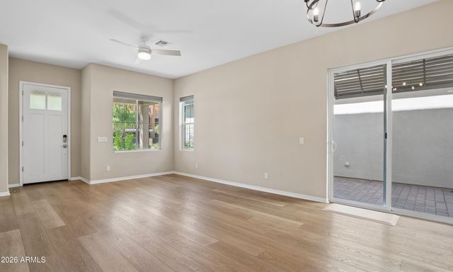 25217 N 21ST Avenue, Phoenix, AZ 85085
