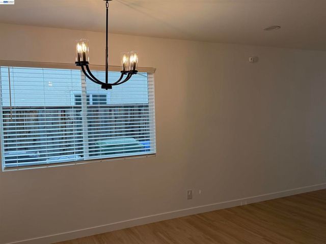 40117 40117 Paseo Padre Parkway, Fremont, CA 94538