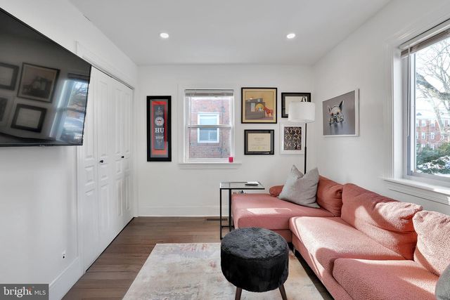 4302 MARTIN LUTHER KING JR AVE SW, Washington, DC 20032