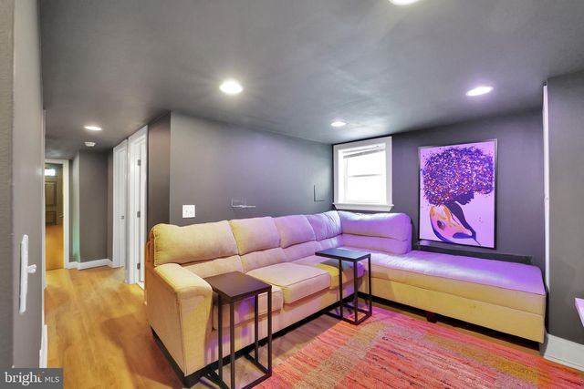 4302 MARTIN LUTHER KING JR AVE SW, Washington, DC 20032