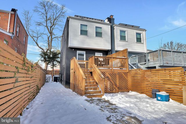 4302 MARTIN LUTHER KING JR AVE SW, Washington, DC 20032