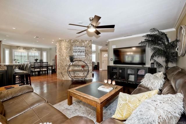 3278 San Tomas, Oceanside, CA 92056