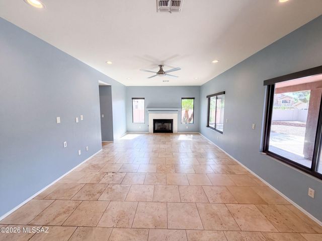 2083 W Arizona Rose Drive, Oro Valley, AZ 85737