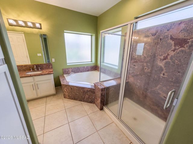 2083 W Arizona Rose Drive, Oro Valley, AZ 85737