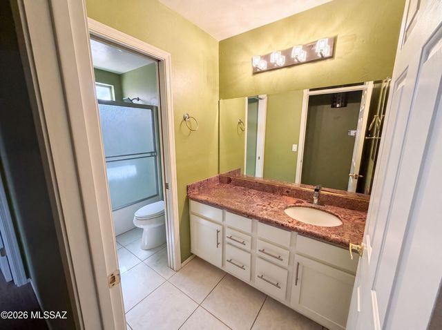 2083 W Arizona Rose Drive, Oro Valley, AZ 85737