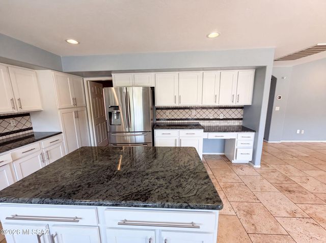 2083 W Arizona Rose Drive, Oro Valley, AZ 85737