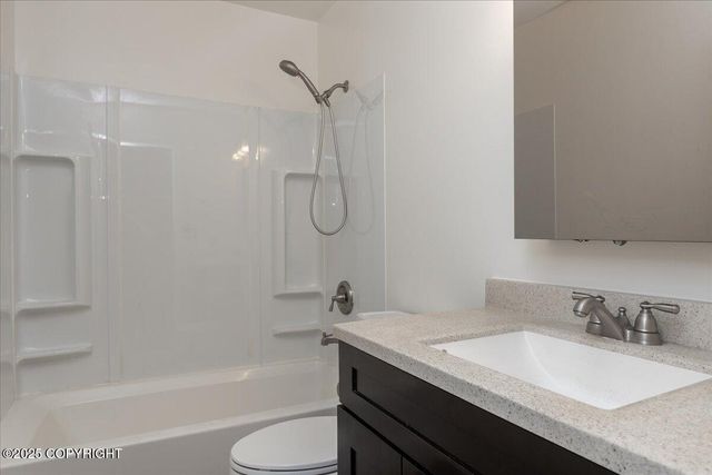 4932 Drake Street, Fairbanks, AK 99709