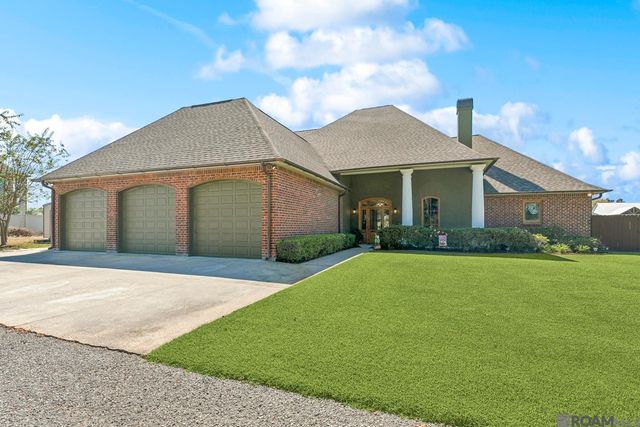 18228 Bayou Pierre Dr, Maurepas, LA 70449