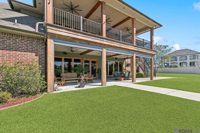 18228 Bayou Pierre Dr, Maurepas, LA 70449