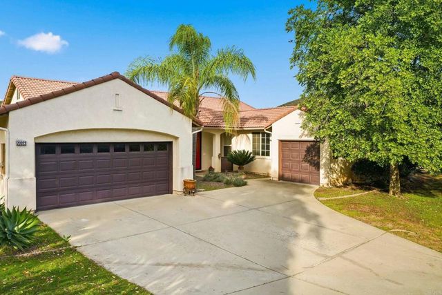 23322 Nuevo Mundo Drive, Ramona, CA 92065