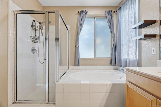 23322 Nuevo Mundo Drive, Ramona, CA 92065