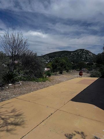 23322 Nuevo Mundo Drive, Ramona, CA 92065