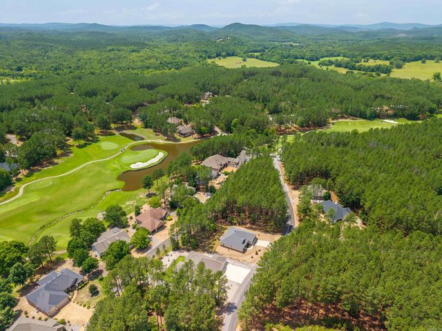 333 Maderas Drive, Hot Springs Village, AR 71909