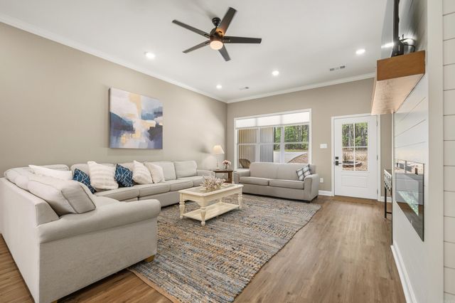 333 Maderas Drive, Hot Springs Village, AR 71909