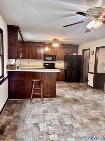 2109 Autumn Oaks Ln, Powhatan, VA 23139