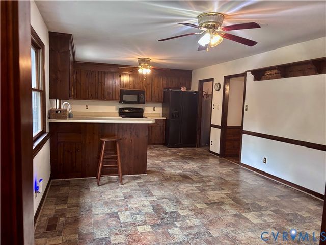2109 Autumn Oaks Ln, Powhatan, VA 23139