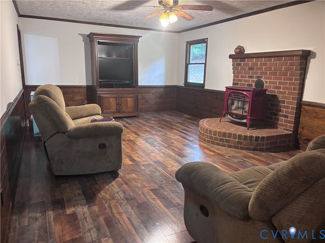 2109 Autumn Oaks Ln, Powhatan, VA 23139