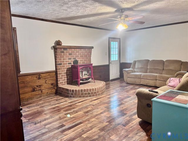 2109 Autumn Oaks Ln, Powhatan, VA 23139