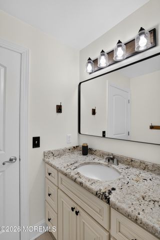 893 Lakehurst Avenue, Jackson, NJ 08527