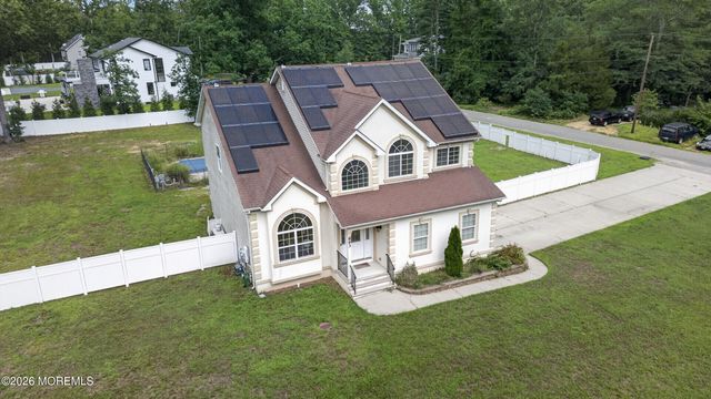 893 Lakehurst Avenue, Jackson, NJ 08527