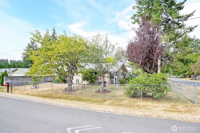 28705 14th Avenue S, Federal Way, WA 98003