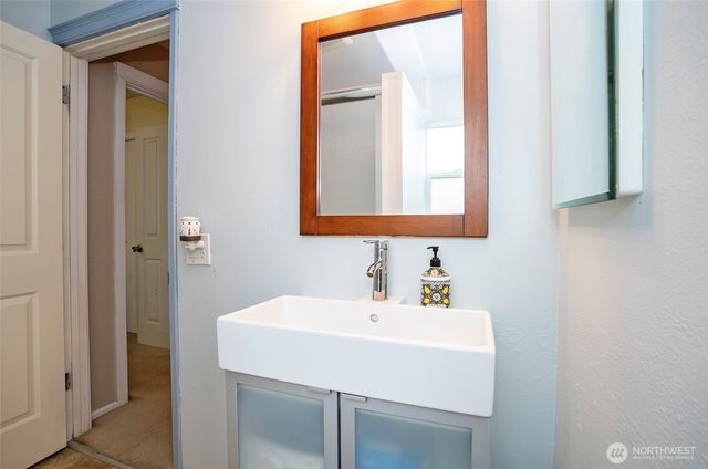 28705 14th Avenue S, Federal Way, WA 98003