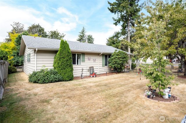 28705 14th Avenue S, Federal Way, WA 98003