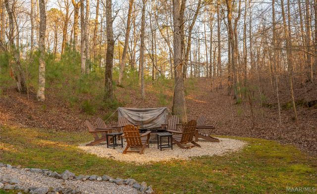 402 Cliffside Drive, Titus, AL 36080