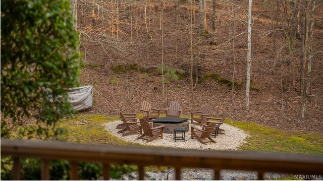 402 Cliffside Drive, Titus, AL 36080