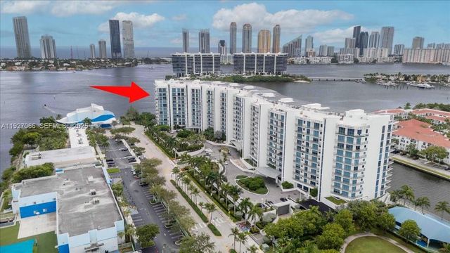 3250 NE 188th St 103, Aventura, FL 33180