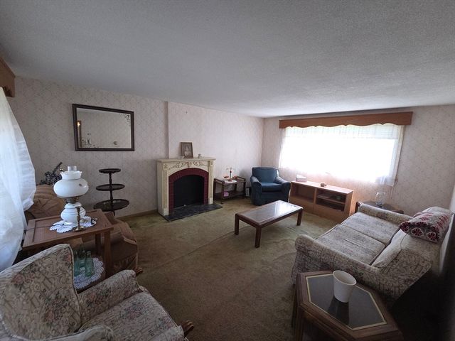 445 E 5th St, Boston, MA 02127