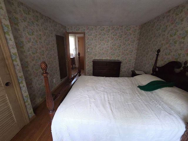 445 E 5th St, Boston, MA 02127