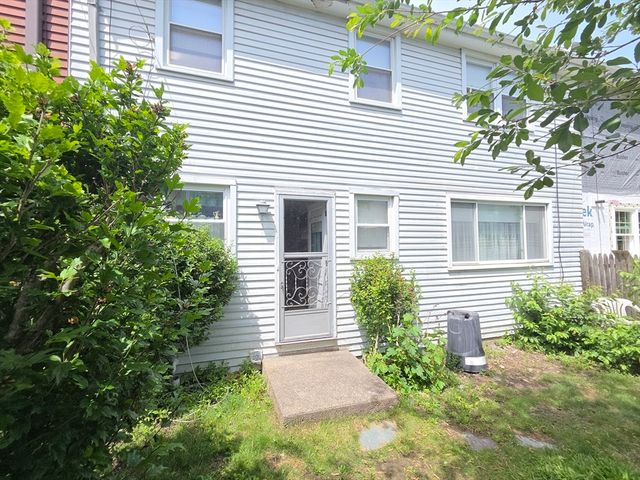 445 E 5th St, Boston, MA 02127