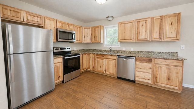 1607 Mcdonald N, Decatur, TX 76234
