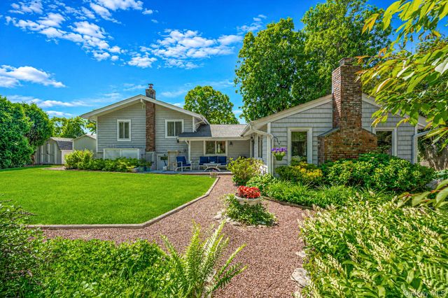 11 Beverly Lane, East Moriches, NY 11940