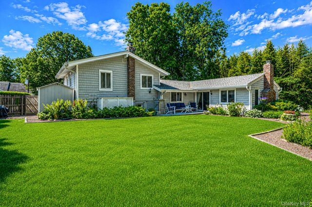 11 Beverly Lane, East Moriches, NY 11940