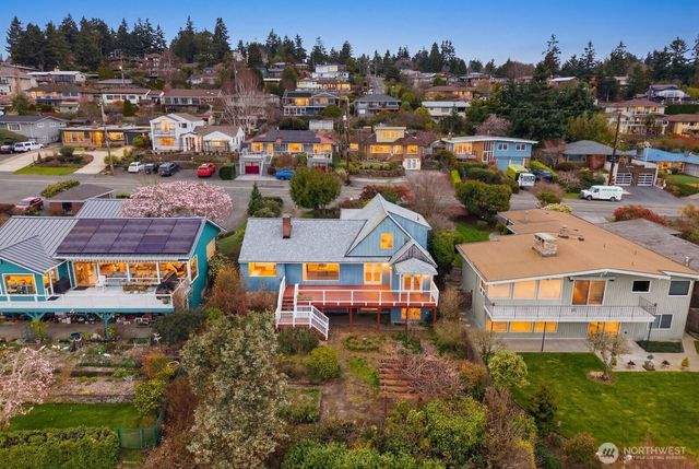 12249 Shorewood Drive SW, Burien, WA 98146