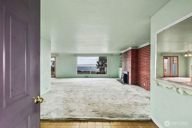 12249 Shorewood Drive SW, Burien, WA 98146