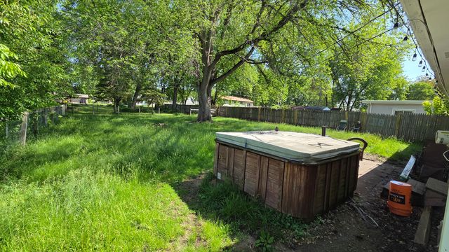 44 Marquette Road, Machesney Park, IL 61115